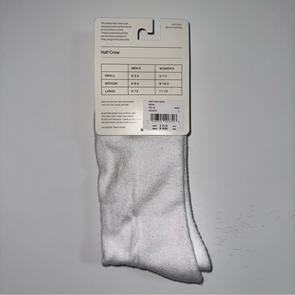 Vuori White crew Socks NWT - Picture 3 of 3